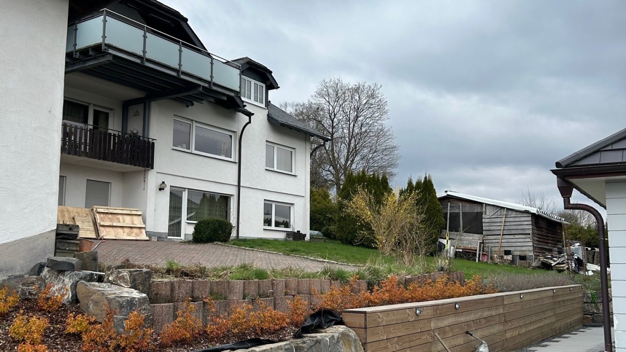 Garten ohne Steinzaunsystem