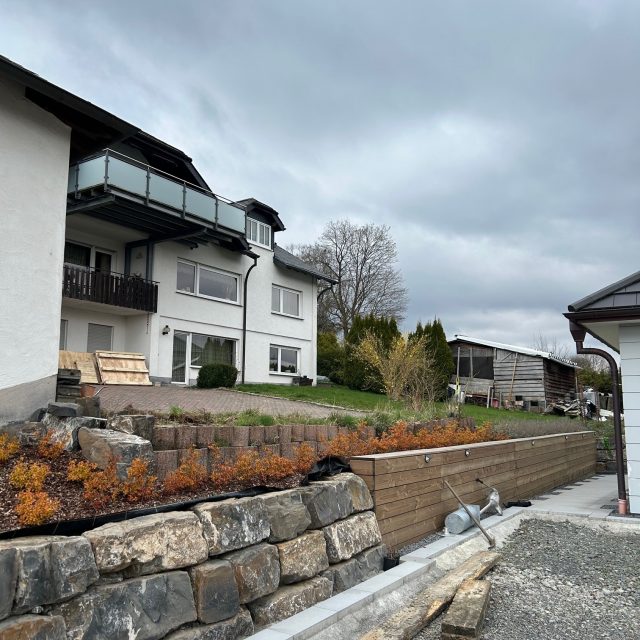 Garten ohne Steinzaunsystem